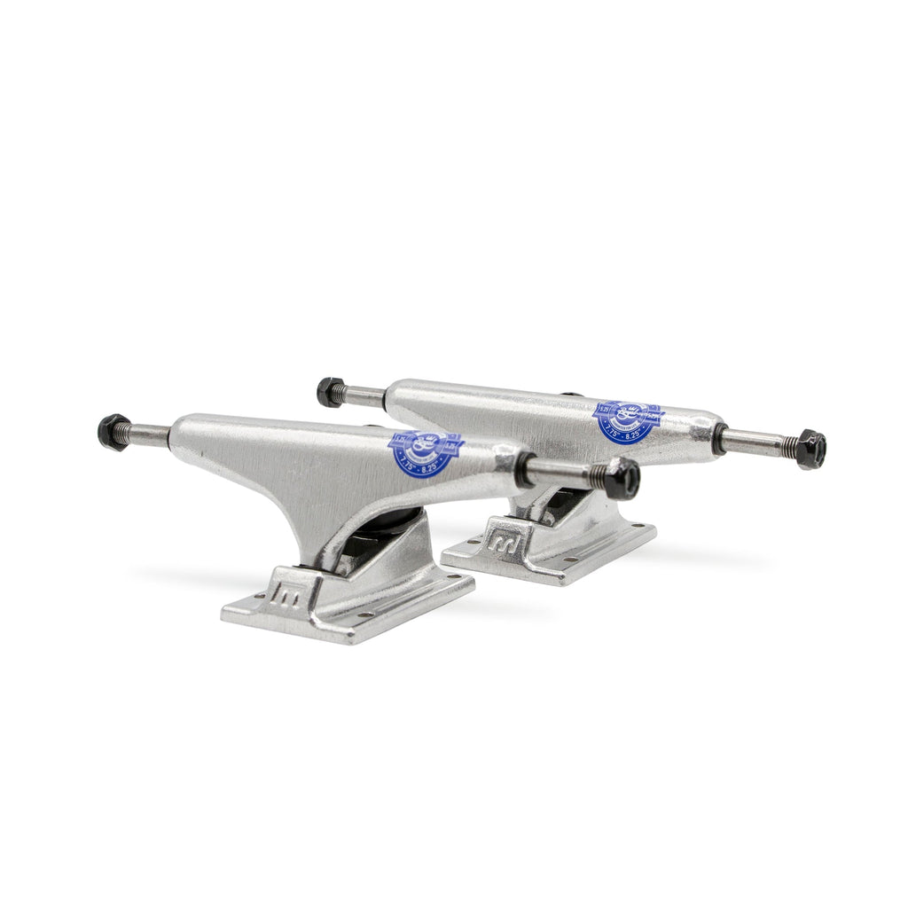 Royal Skateboard Truck with Inverted Kingpin - Raw silver.jpg